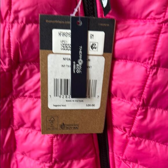 The North Face Pink and Black Infant Snowsuit - Picture 2 of 3